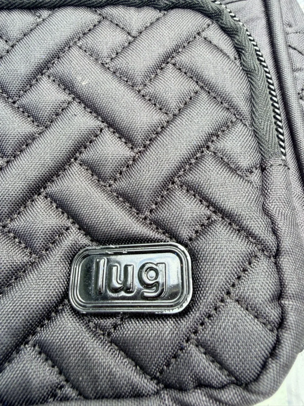 Lug Quilted Crossbody Bag Black‎ Travel Organizer Lightweight Carousel